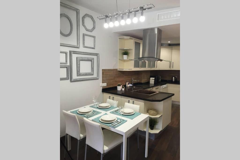 New!!! Luxury City Center & Private Terrace Málaga Dış mekan fotoğraf